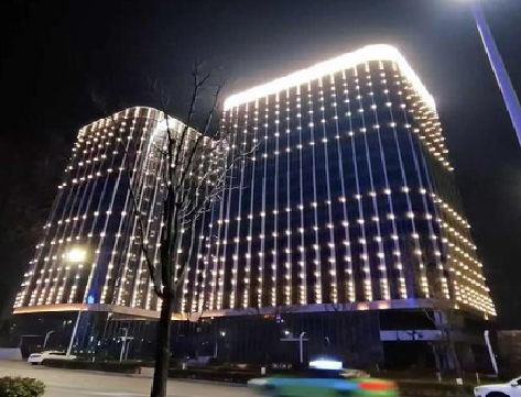 钟山亮化工程安装注意事项。