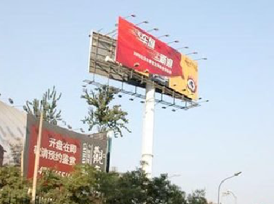 钟山户外广告怎么做才能让人一眼记住？